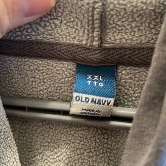 Old Navy Cropped Hoddie - Picture 5 of 6